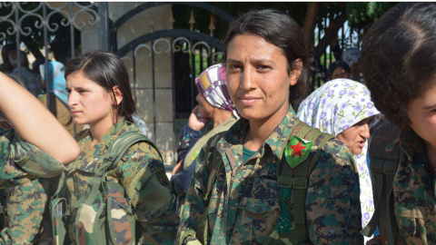 Fotografía de Barin Kobane, la combatiente kurda torturada y mutilada supuestamente por el Ejército de Turquía.