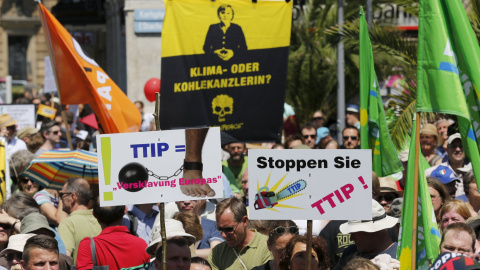 Manifestación en contra del TTIP en Munich. - REUTERS