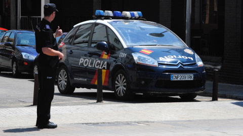 Una patrulla de la Policía Nacional. EFE