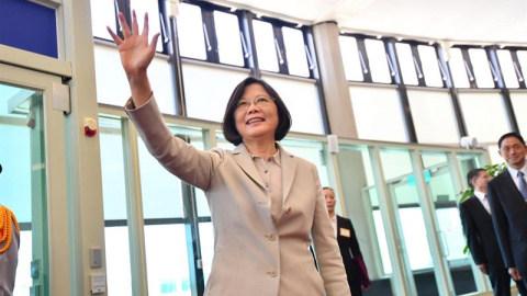 La presidenta de Taiwan, Tsai Ing-Wen, al inicio de su viaje a América el pasado 24 de junio de 2016.  EFE/Office Of The President Taiwan