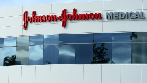 Sede de la unidad de productos médicos de Johnson & Johnson, en la localidad californiana en Irvine (EEUU). REUTERS / Mike Blake