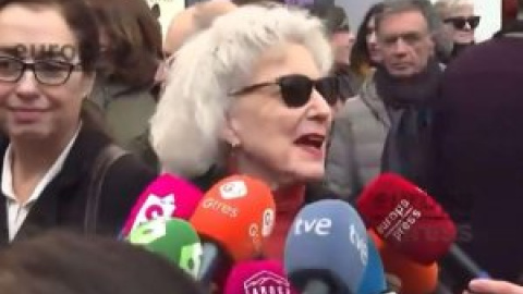 Marisa Paredes estalla cuando ve llegar a Ayuso a la capilla ardiente de Concha Velasco: "¡Por Dios! ¿Qué hace aquí?"