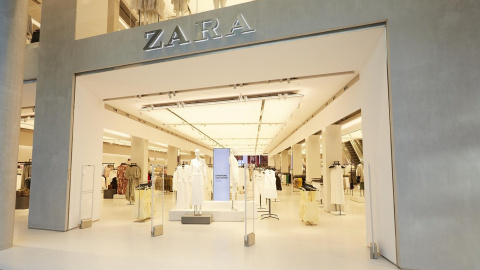 Tienda de Zara, la principal enseña de la multinacional textil Inditex, en un centro comercial de Madrid. E.P.