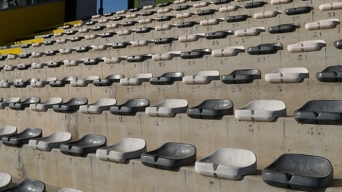 Gradas del Campo de Fútbol de la Ciudad Deportiva Municipal de Paterna.