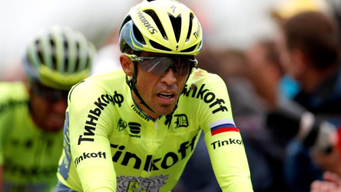 Contador sufre una segunda caída en el segundo día