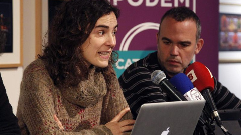 La secretaria general autonómica de Podem Catalunya, Gemma Ubasart y Jordi Bonet, durante la rueda de prensa que ofreció hoy en Barcelona para presentar al equipo de personas que forman parte del Consell Ciutadà Autonòmic