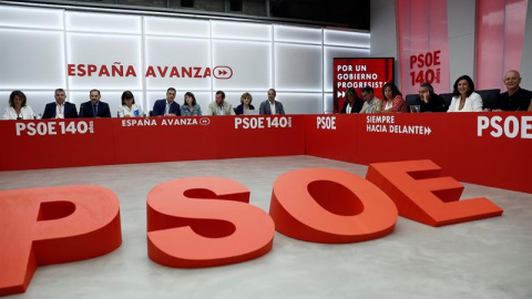 Imagen de la primera reunión tras el verano de la Ejecutiva Federal del PSOE en la sede de la madrileña calle de Ferraz. EFE/Mariscal