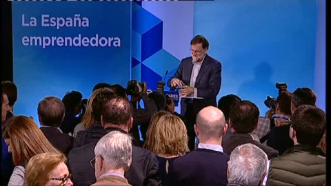 Rajoy relaciona el modelo de inmersiÃ³n lingÃ¼Ã­stica en las escuelas catalanas, con la escasa inversiÃ³n en educaciÃ³n e internet