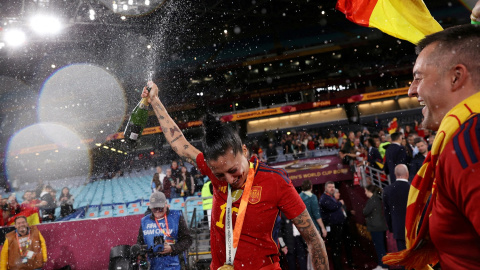 La futbolista Jenni Hermoso durante la celebración tras la victoria de España en el Mundial femenino, en Australia, a 20 de agosto de 2023.