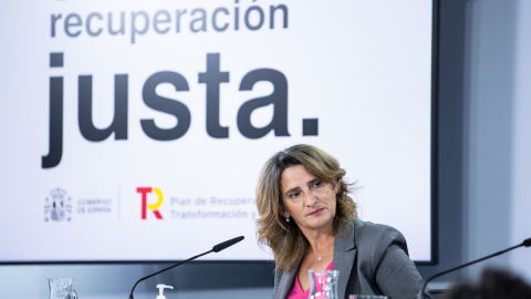 La vicepresidenta tercera y ministra de Transición Ecológica y Reto Demográfico, Teresa Ribera, comparece tras la reunión del Consejo de Ministros en Moncloa, a 26 de octubre de 2021, en Madrid.