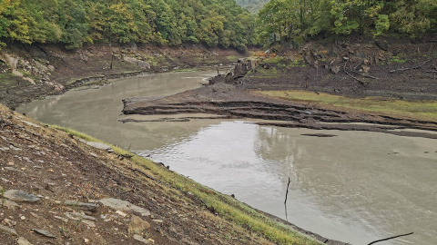 Imagen del río Eume contaminado.