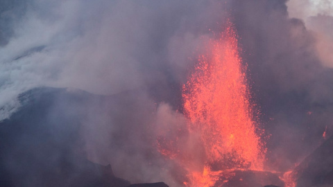 Imagen del volcán de La Palma este martes 26 de octubre.