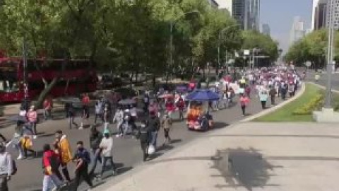 Protestas de estudiantes en México contra la reapertura de las escuelas