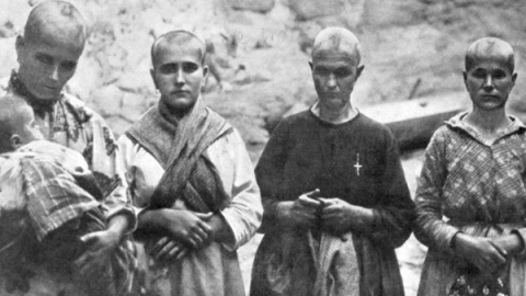 Mujeres rapadas durante la Guerra Civil.