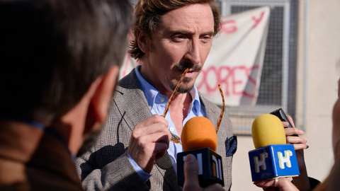 El actor Iván Massagué, en una escena de la serie 'Parot'.