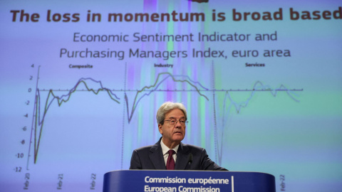 Pablo Gentiloni, comisario europeo de Asuntos Económicos, en la presentación de las previsiones económica de otoño, en Bruselas. REUTERS/Johanna Geron