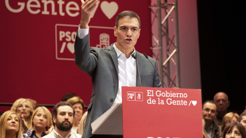 09/11/2022.- El secretario general del PSOE y presidente del Ejecutivo central, Pedro Sánchez, se ha referido este miércoles al que considera "arrojo" de la derecha al afirmar que el Gobierno "maltrata a Andalucía", cuando ha aumentado en u