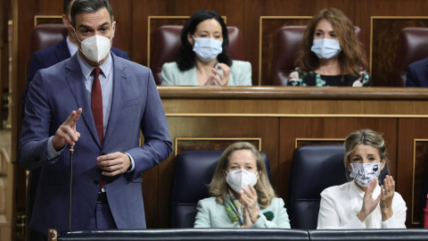 20/10/2021.- El presidente del Gobierno, Pedro Sánchez, interviene en una sesión de control al Gobierno en el Congreso de los Diputados. Eduardo Parra / Europa Press