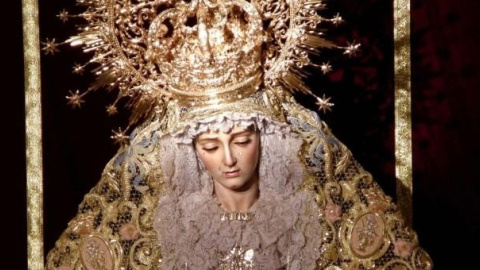 Imagen de archivo de la Virgen del Amor condecorada por Interior