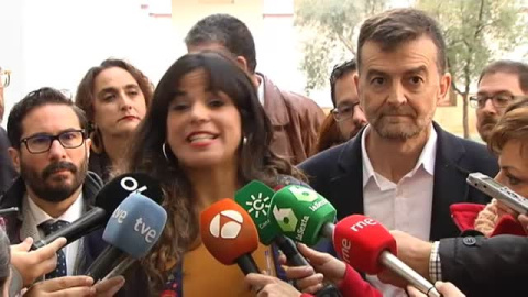 Teresa RodrÃ­guez: "No participamos en operaciones de blanqueo de alianzas entre la derecha y la extrema derecha andaluzas"