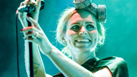 Nina Persson (The Cardigans), durante su actuación en DCODE 2019. /DCODE/Xavi Torrent