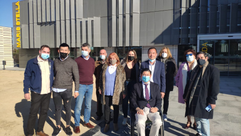 Enguan Chen junto al segundo teniente de alcalde del Ayuntamiento de Madrid, Borja Fanjul.