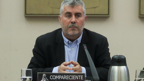 El periodista Miguel Ángel Oliver comparece ante la Comisión Constitucional del Congreso, a 21 de diciembre de 2023.