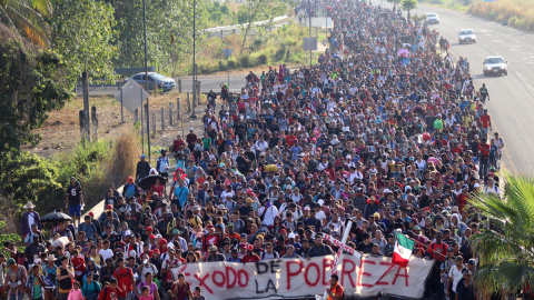 27/12/23 Migrantes salieron en caravana el pasado domingo hacia Estado Unidos, desde la ciudad de Tapachula en el estado de Chiapas (México).