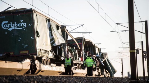 Imagen del tren de mercancías origen del siniestro. EFE/ Tim K. Jensen