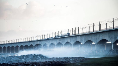 Imagen del puente del Gran Belt en Nyborg, lugar del accidente. EFE/ Tim K. Jensen