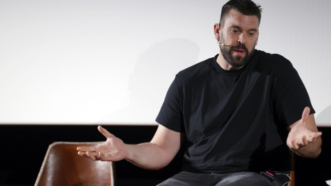 El baloncestista Marc Gasol durante la rueda de prensa que ofrece este miércoles en Barcelona en la que ha anunciado su retirada de las canchas.