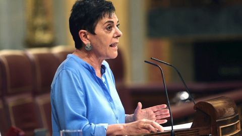 15/06/2021.- La diputada de Bildu Mertxe Aizpurua interviene durante el pleno celebrado este martes en el Congreso de los Diputados . EFE/Rodrigo Jiménez