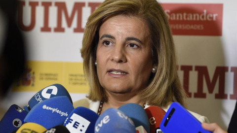 Fátima Báñez, ministra de Empleo en funciones, en los cursos de la UIMP (Santander) este miércoles/EFE