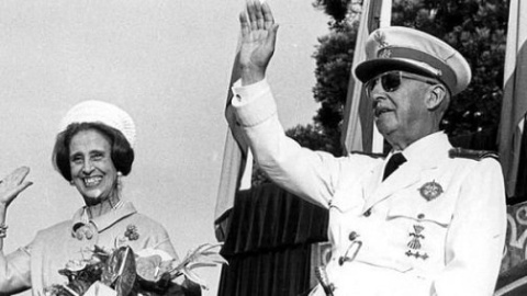 Francisco Franco y Carmen Polo. (Foto: Público)