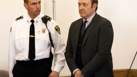 01/01/2019. El actor estadounidense Kevin Spacey asiste a un juicio ante el tribunal de Nantucket (EEUU) por una presunta agresión sexual a un joven. REUTERS/Nicole Harnishfeger