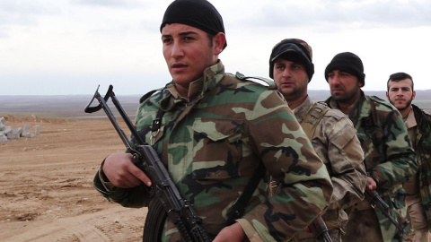 Milicianos del NPU, en su campo de entrenamiento en Alqosh, Irak. FERRAN BARBER