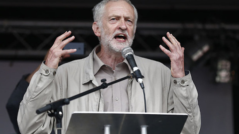 Jeremy Corbyn, elegido recientemente como líder del Partido Laborista, goza de gran popularidad entre las bases de la formación pero no es visto con buenos ojos por su cúpula. REUTERS