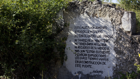 Poema escrito en la pared de las ruinas del destacamento penal de Soto del Real.