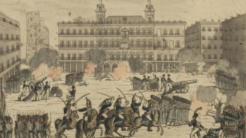 La Milicia Nacional defiende la plaza Mayor de Madrid del ataque de la Guardia Real.