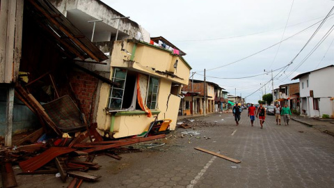 Estado en el que se encuentran los edificios de Pedernales (Ecuador). EFE/José Jácome