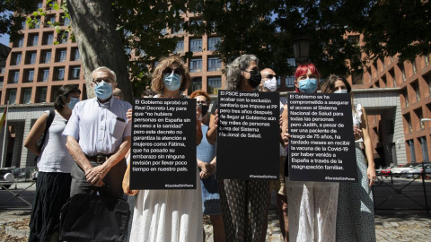 Manifestantes de Reder frente al Ministerio de Sanidad