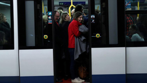 El comité de empresa de Metro de Madrid ha convocado este jueves una protesta en defensa del transporte público. / REUTERS