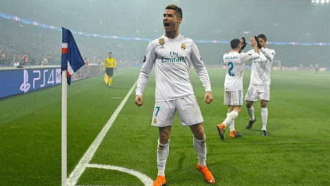 Cristiano Ronaldo celebra su gol al PSG. | CHRISTOPHE PETIT TISSON (EFE)