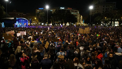 Lectura del manifiesto en la manifestación de Barcelona. | J.K.