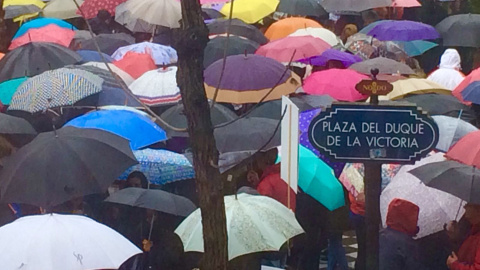 La lluvia irrumpe en Sevilla.- D. C