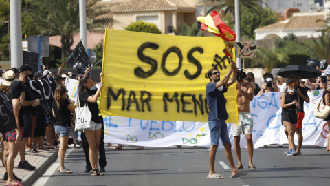 Protesta en defensa del Mar Menor. — Edu Botella / EUROPA PRESS