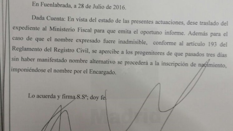 El juez apercibe a los padres del niño al que quieren llamar 'Lobo' .- E.P.