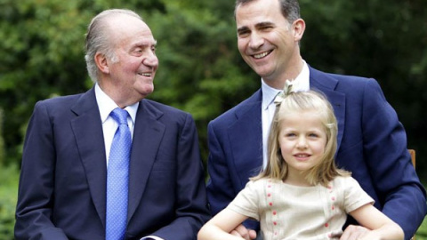 Juan Carlos, Felipe y Leonor EFE