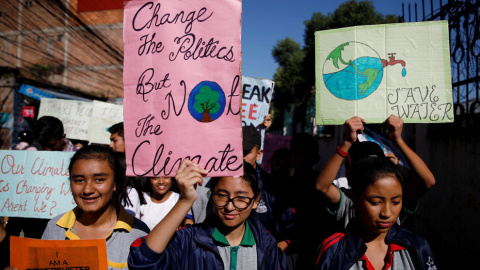 20-09-2019.- Protestas ecologistas en Kathmandu, Nepal. REUTERS/Navesh Chitrakar