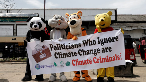 20-09-2019.- Protestas ecologistas en Colombo, Sri Lanka. REUTERS/Dinuka Liyanawatte